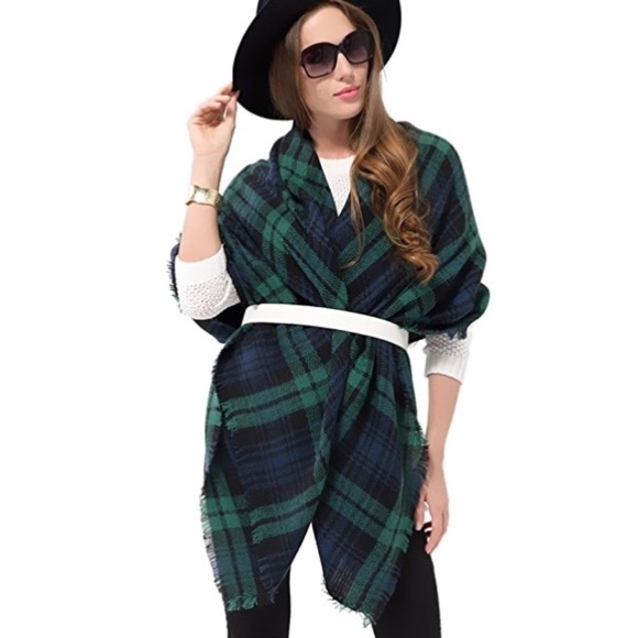 Green and Navy Plaid Ultra Plush Blanket Scarf - Picture 5 of 8